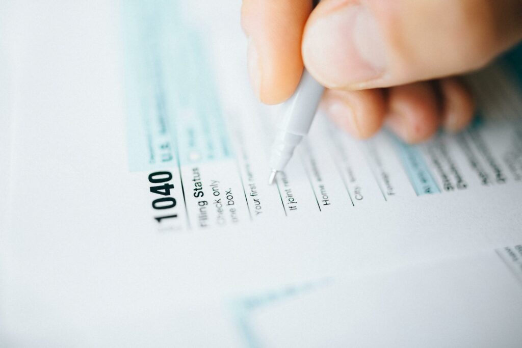 Federal Tax Lien Help in Irvine Today